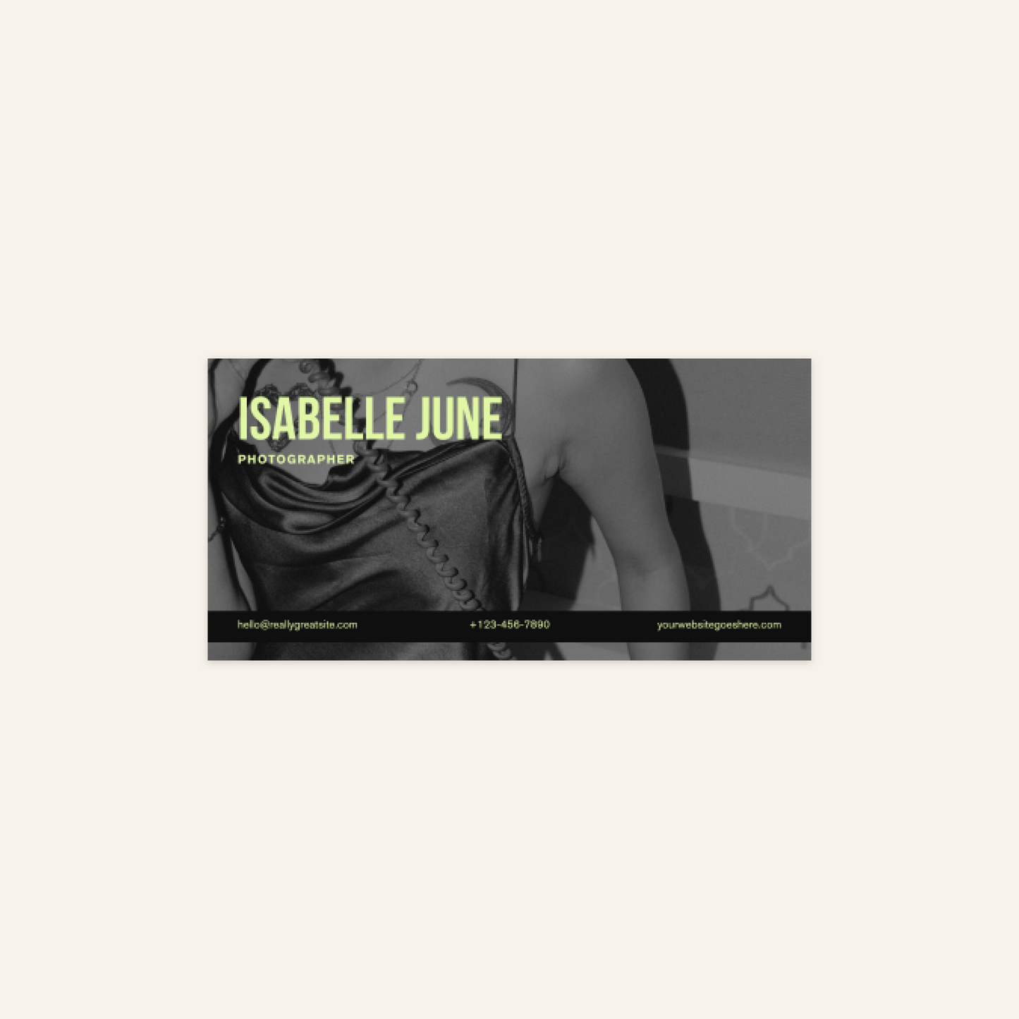Isabelle June - Email Signature Template